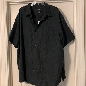 *NEW* Harbor Bay button down short sleeve shirt